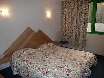 Residence Thermale Du Parc Ornolac-Ussat-les-Bains Otel