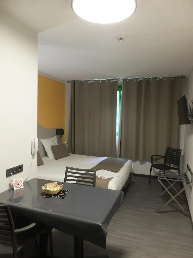 Residence Thermale Du Parc Ornolac-Ussat-les-Bains Fransa